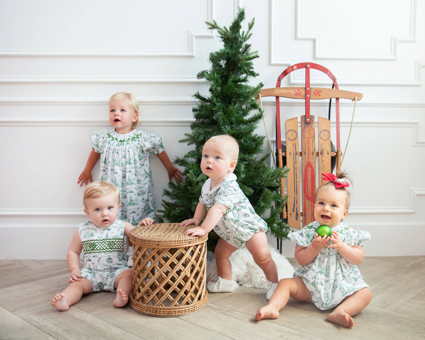 Christmas Toile - Henry Bubble